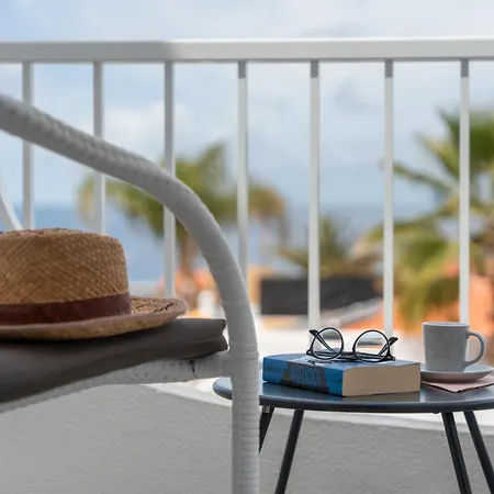 La Perla Tatil Evi Callao Salvaje