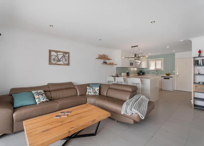 La Perla Tatil Evi *