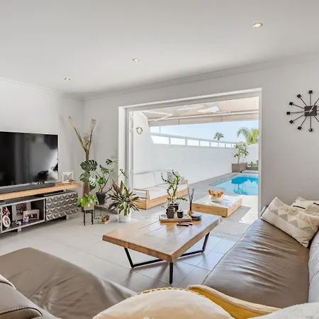 La Perla Holiday home